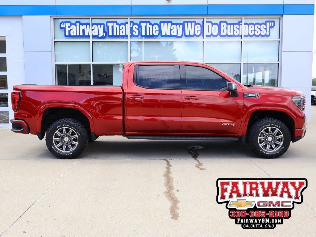Certified 2024 GMC Sierra 1500 AT4 w/ Technology Package AWD/4WD image 1
