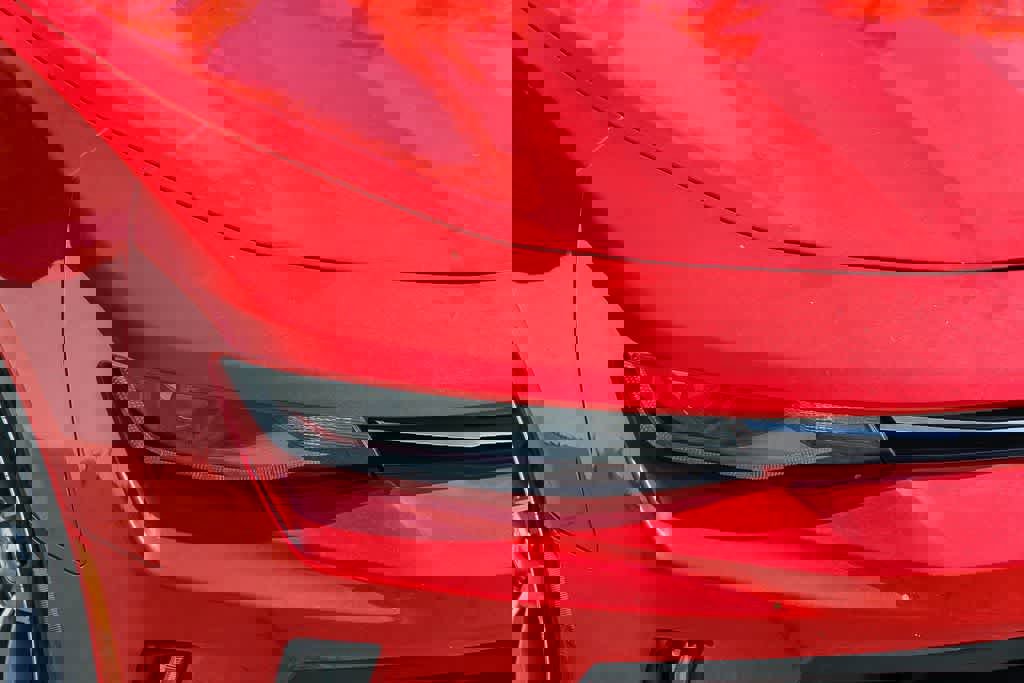 Used 2018 Chevrolet Camaro LT w/ RS Package image 4