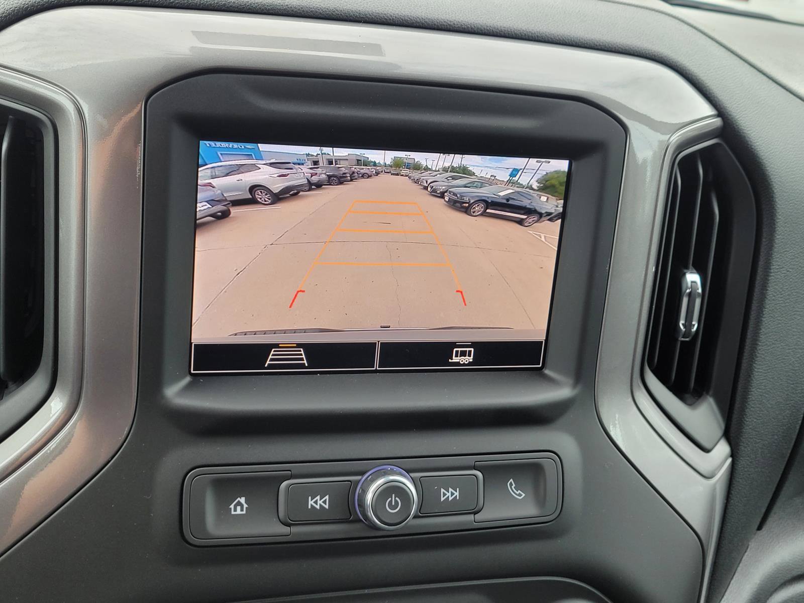 New 2026 Chevrolet Silverado 1500 Custom AWD/4WD image 17