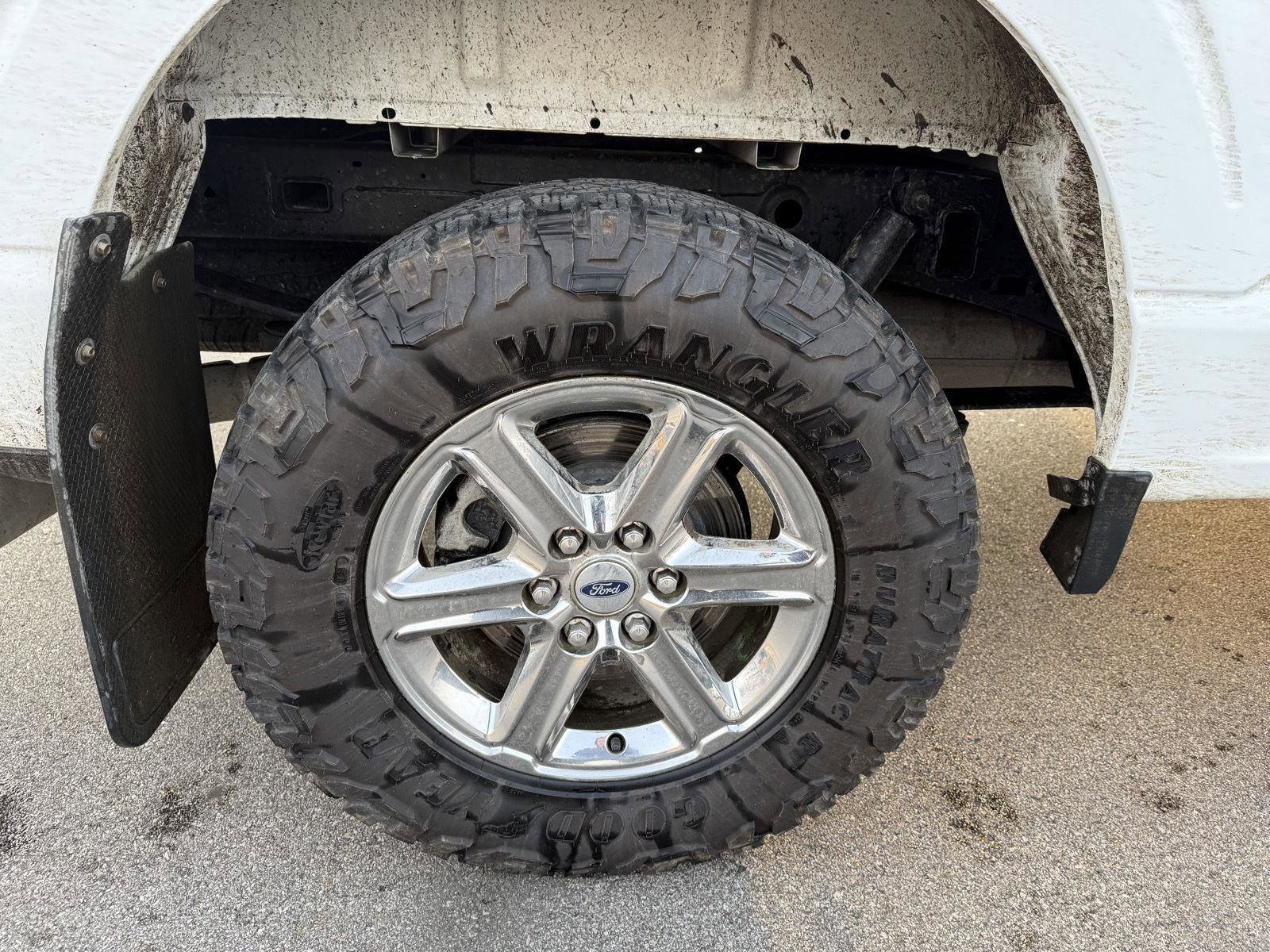 Used 2024 Ford F150 XLT w/ FX4 Off-Road Package image 13