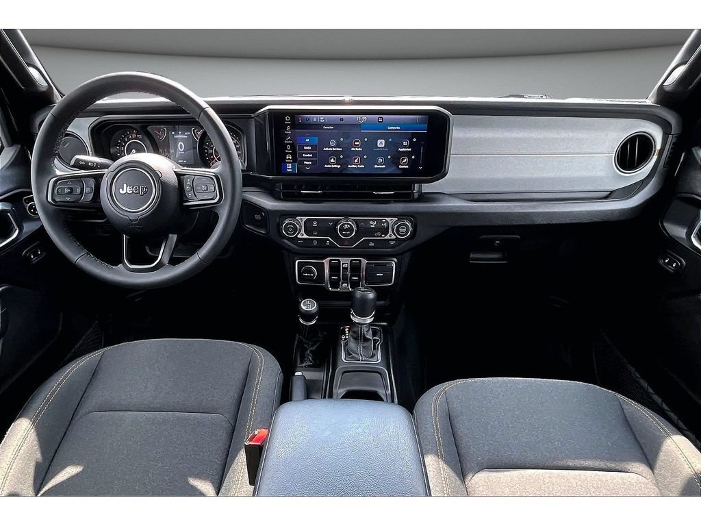Used 2026 Jeep Gladiator Sport AWD/4WD image 9