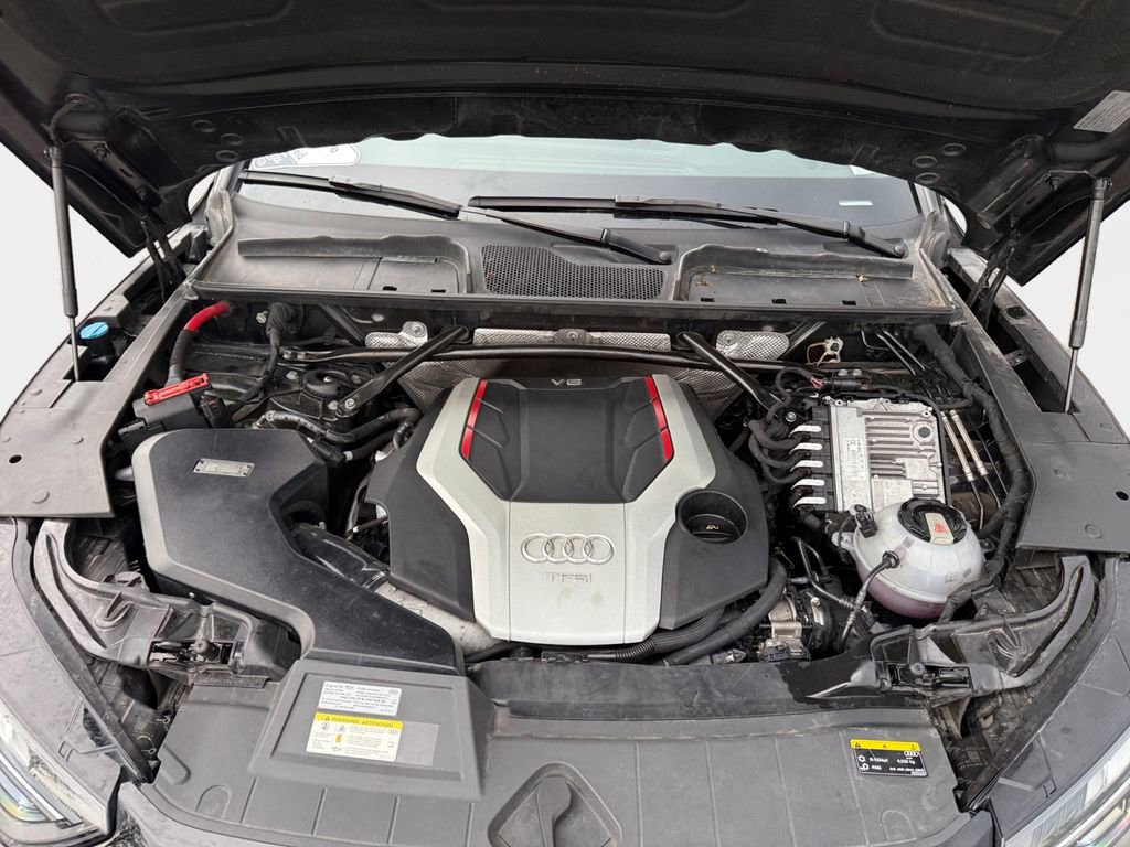 Used 2021 Audi SQ5 Premium Plus w/ Premium Plus Package image 24