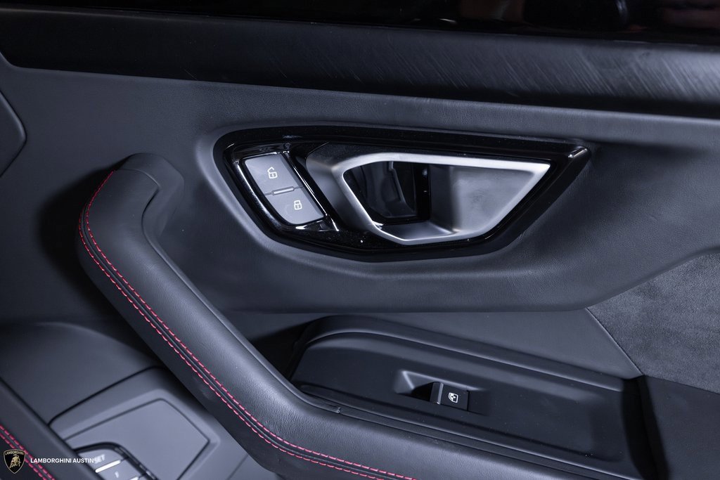 Used 2024 Lamborghini Urus S image 45
