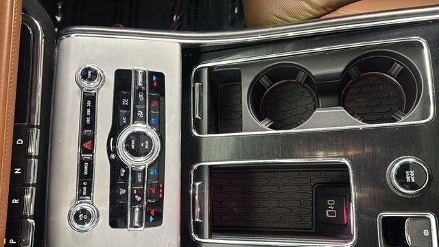 Used 2021 Lincoln Aviator Reserve w/ Equipment Group 201A image 32