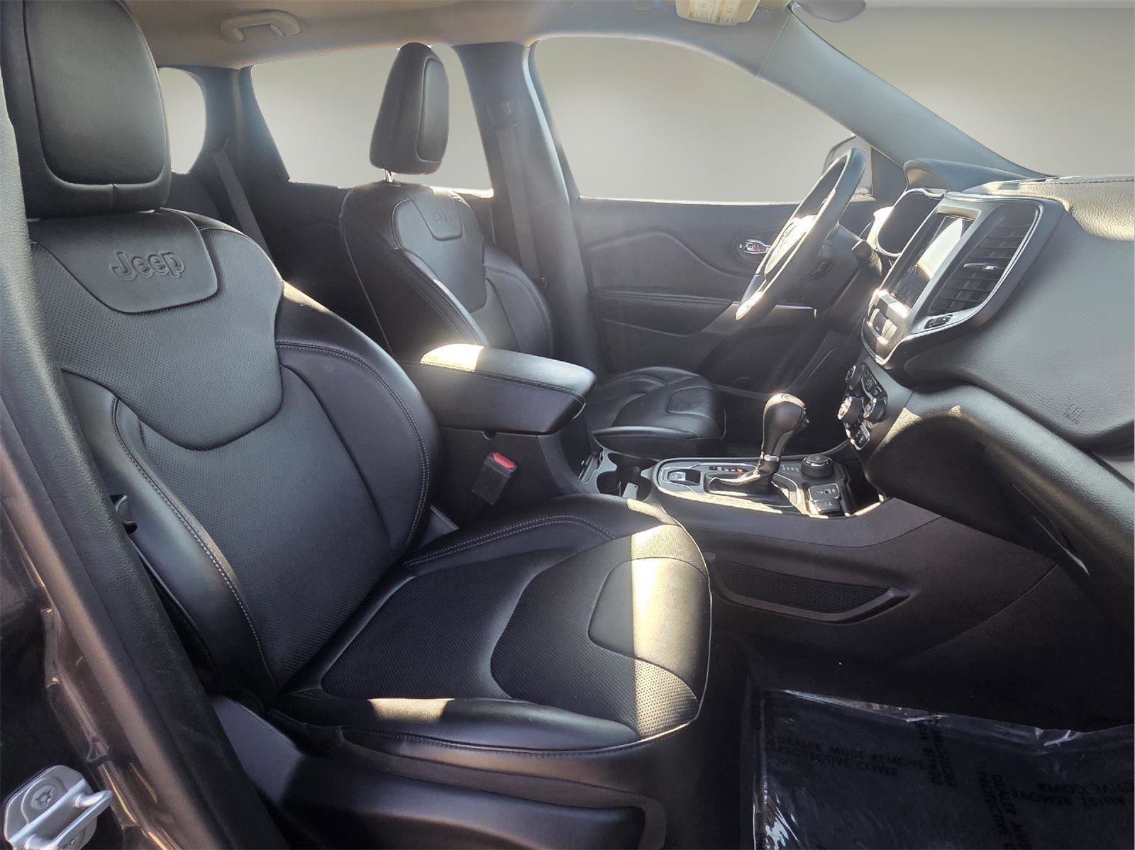 Used 2022 Jeep Cherokee Latitude Lux image 22