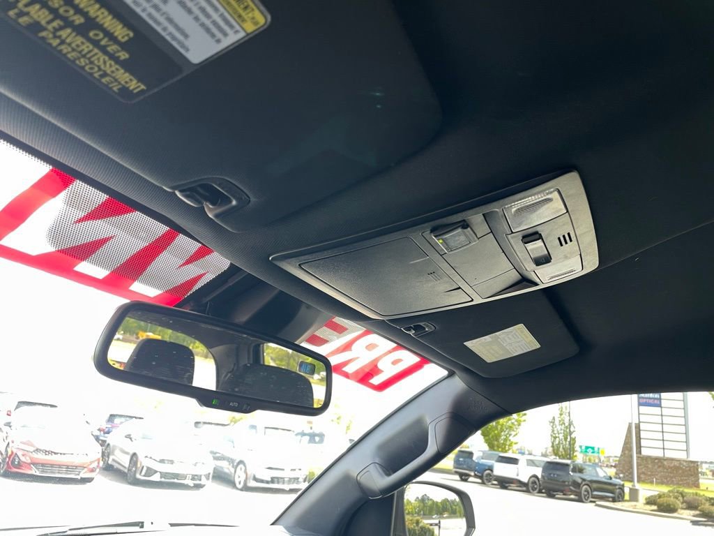 Used 2020 Toyota Tacoma TRD Sport w/ Technology Package image 21