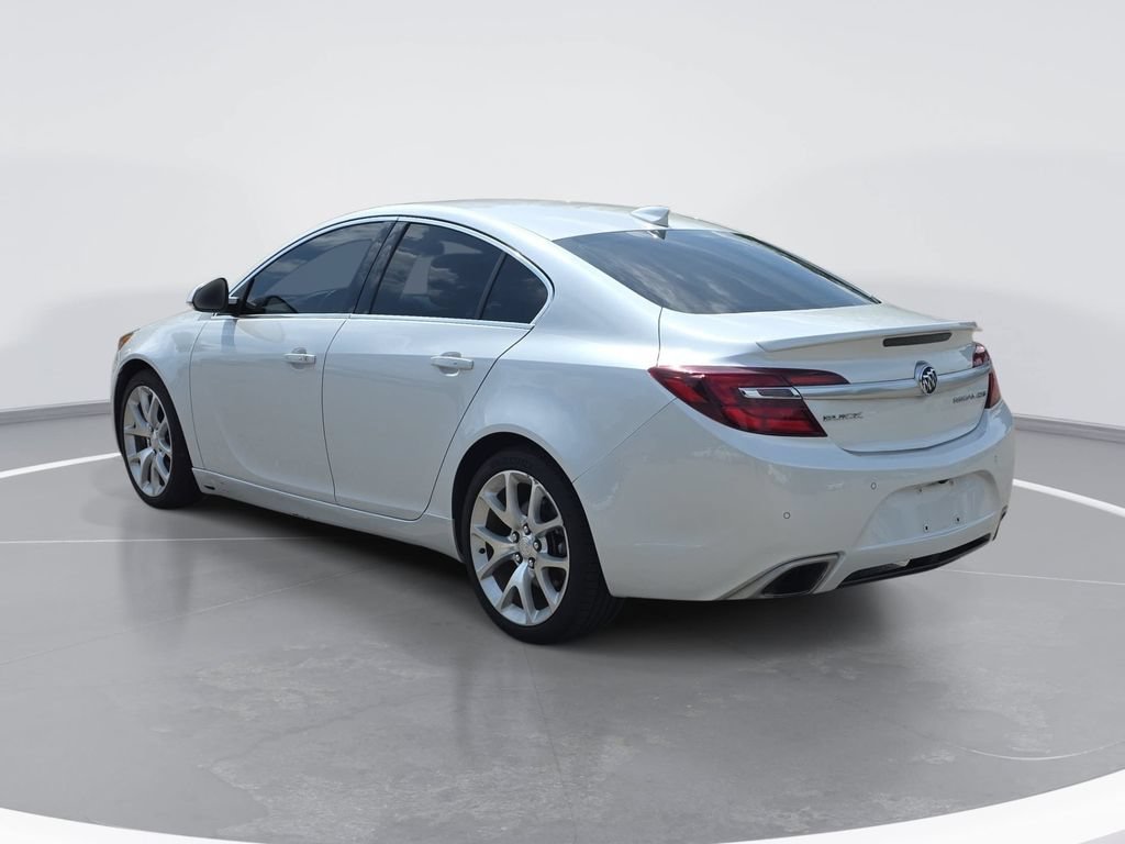 Certified 2017 Buick Regal GS w/ Driver Confidence Package #2 FWD image 6