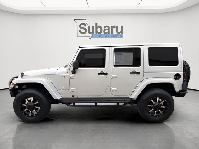 Used 2011 Jeep Wrangler Unlimited Sahara w/ Dual Top Group image 4