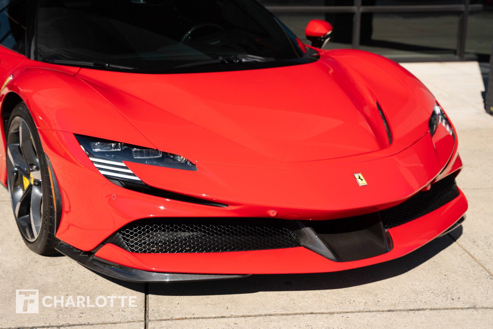 Used 2021 Ferrari SF90 Stradale image 2