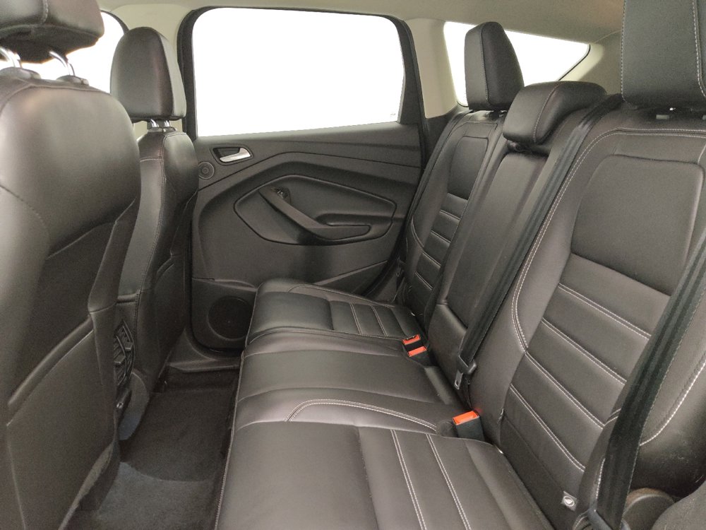 Used 2017 Ford Escape Titanium image 18