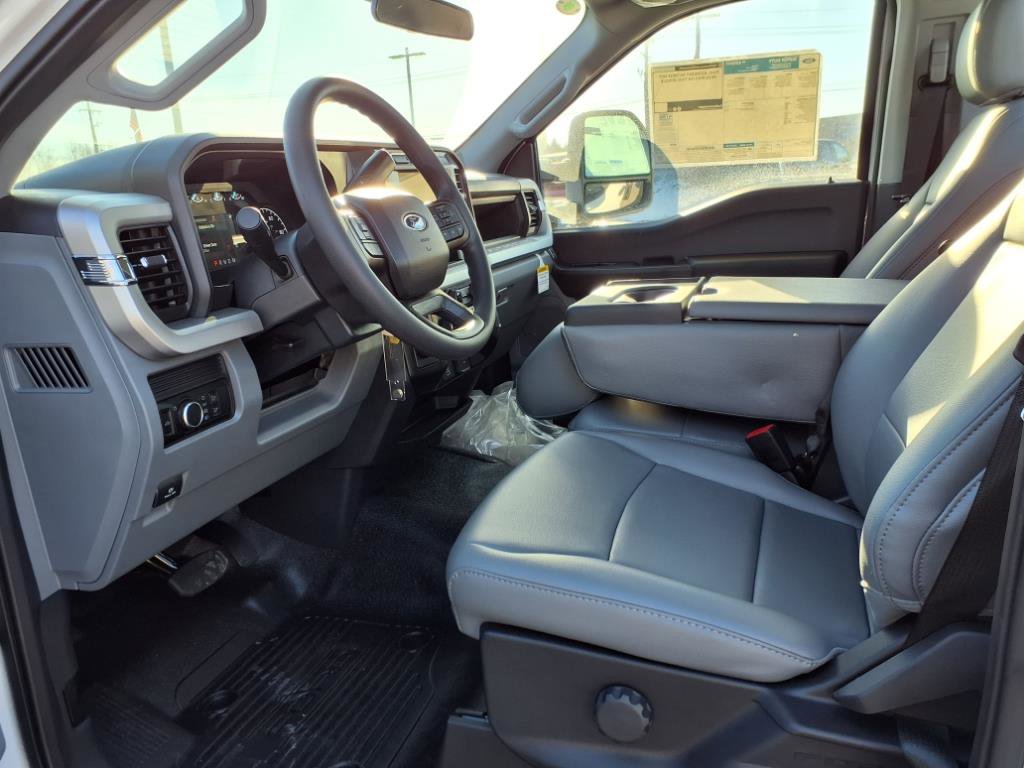 New 2024 Ford F450 XL image 11