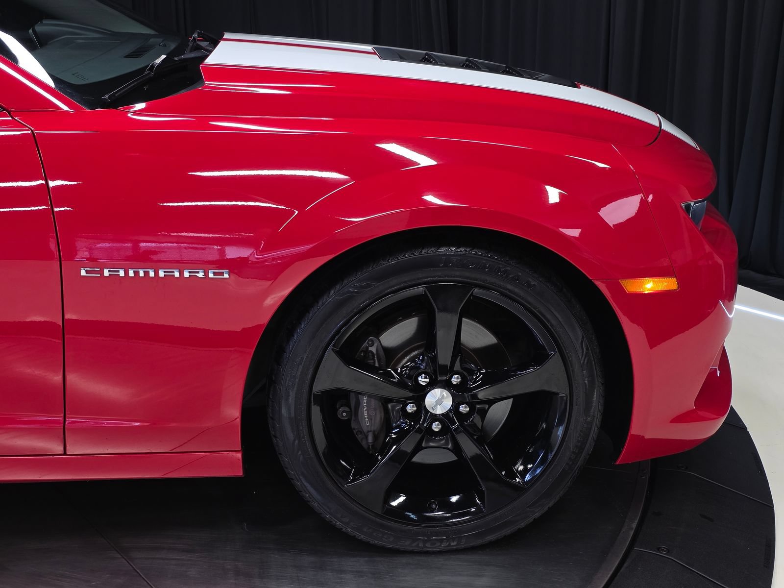 Used 2014 Chevrolet Camaro SS w/ RS Package RWD image 39