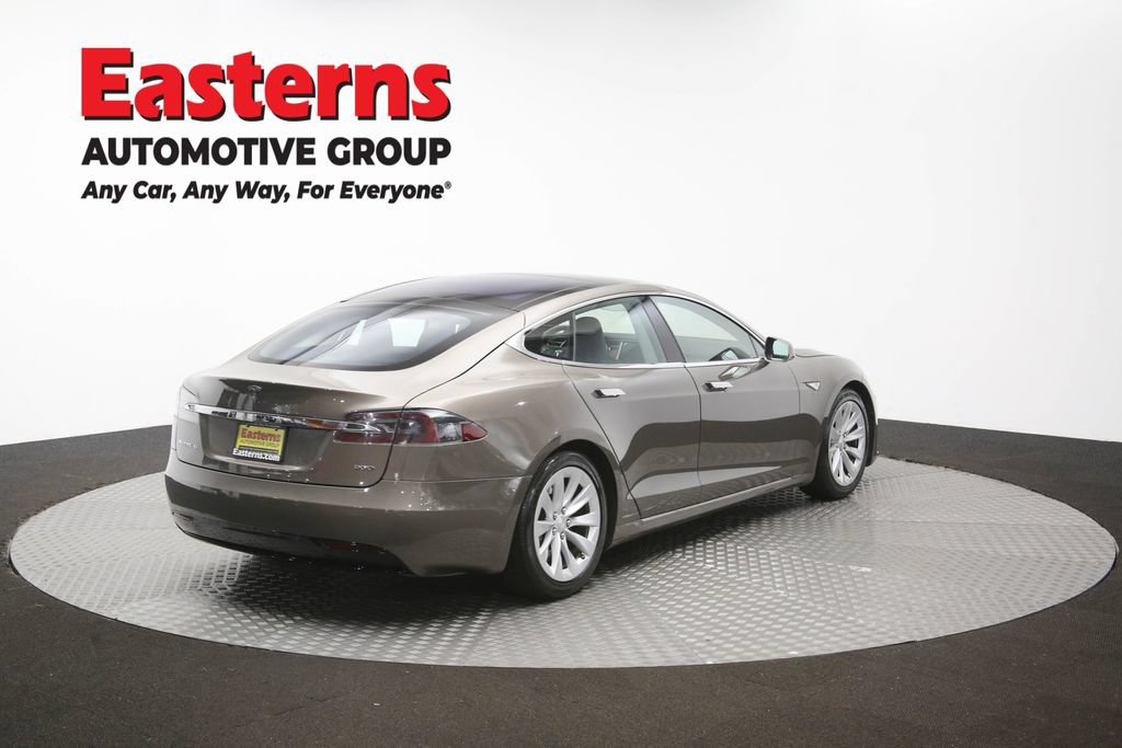 Used 2016 Tesla Model S 90D AWD/4WD image 33