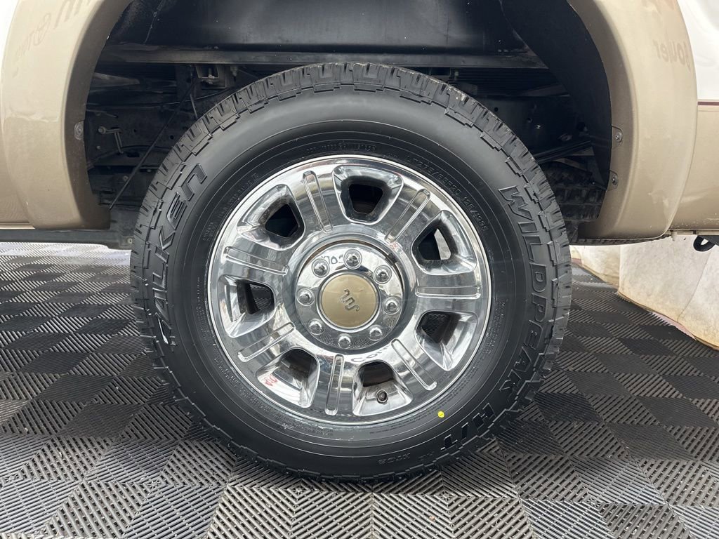 Used 2012 Ford F250 King Ranch w/ King Ranch w/Chrome Pkg image 33