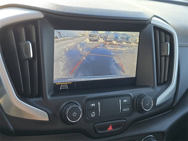 Used 2020 GMC Terrain SLE w/ Driver Convenience Package image 8