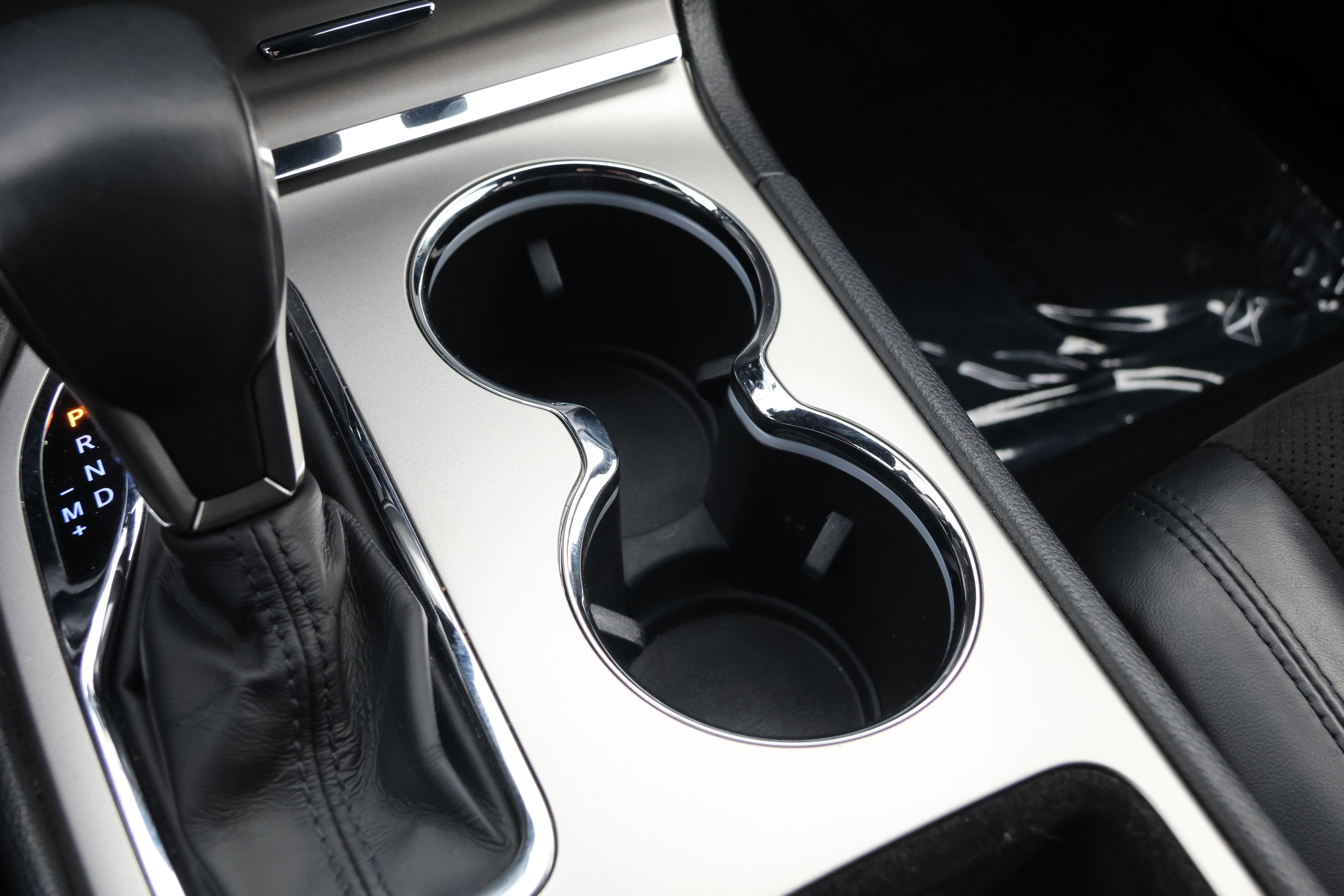 Used 2019 Jeep Grand Cherokee Altitude image 27