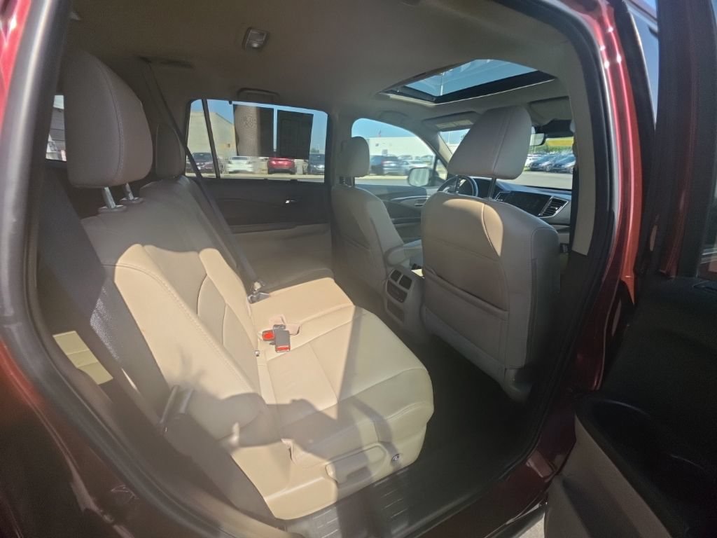 Certified 2022 Honda Pilot Special Edition image 32