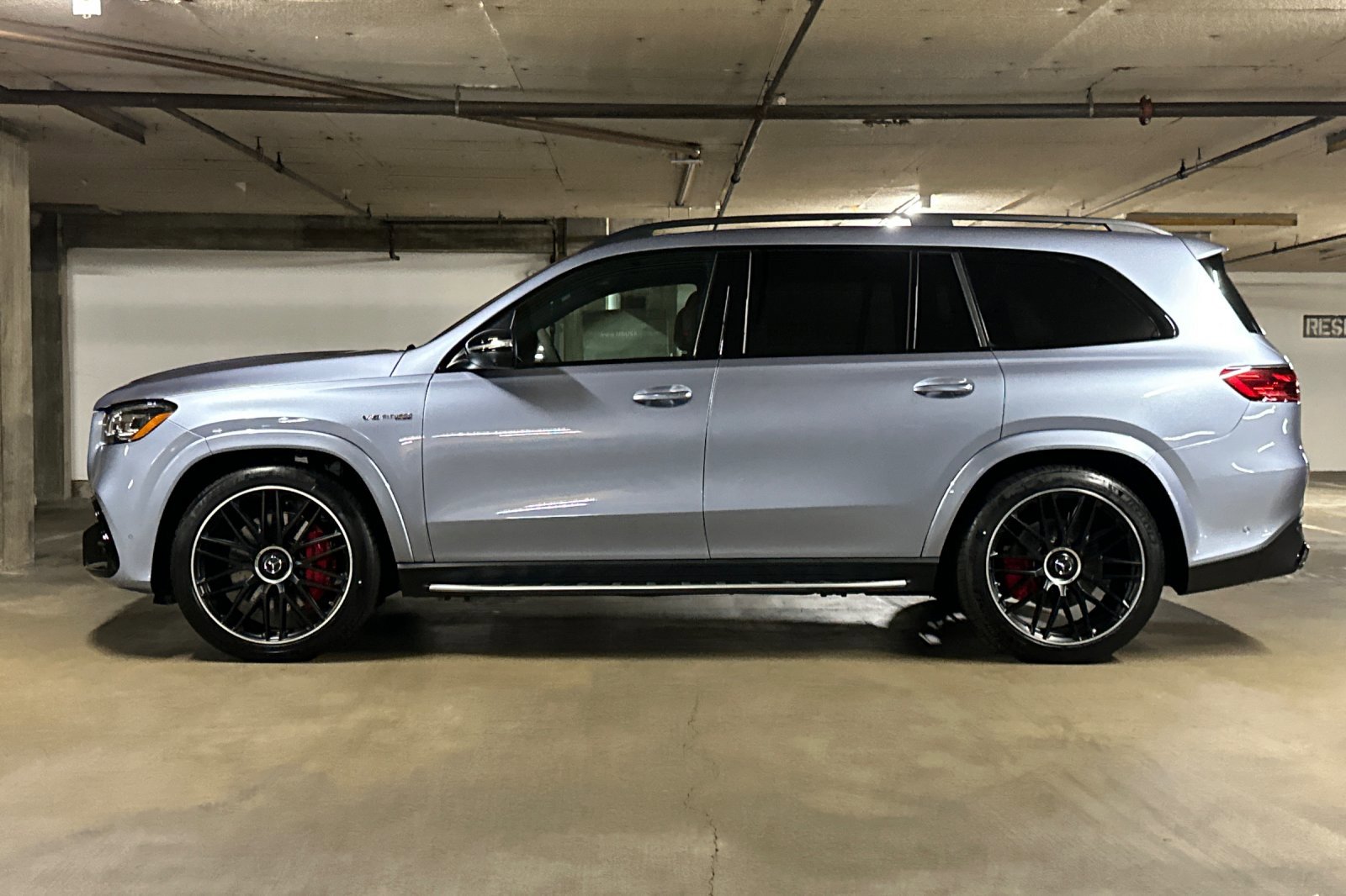 New 2025 Mercedes-Benz GLS 63 AMG 4MATIC image 2