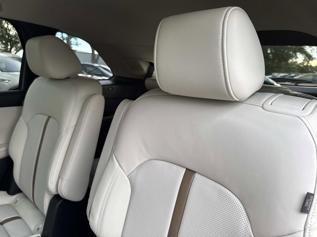 New 2026 MAZDA CX-90 3.3 Turbo w/ Premium Plus Pkg image 18