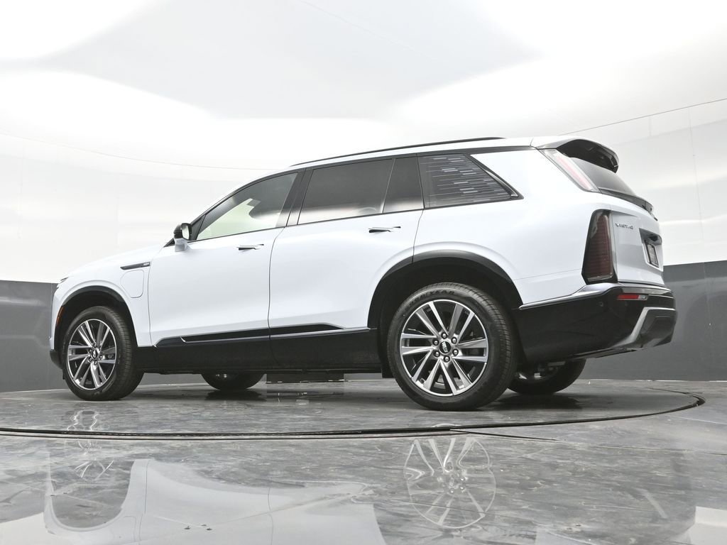 New 2026 Cadillac Vistiq Sport AWD/4WD image 16
