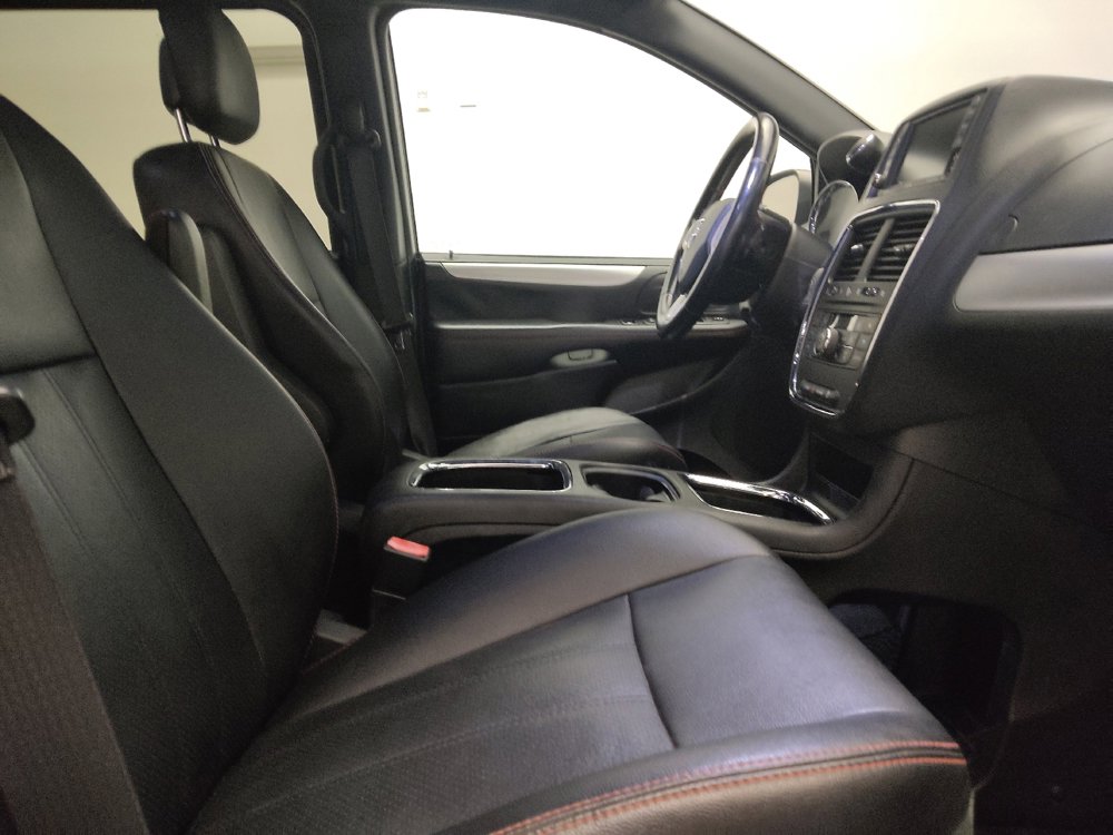 Used 2018 Dodge Grand Caravan GT FWD image 21