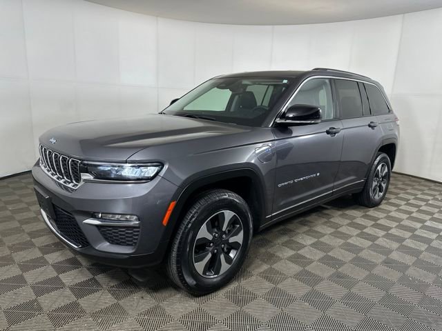 Used 2024 Jeep Grand Cherokee Limited 4xe image 7