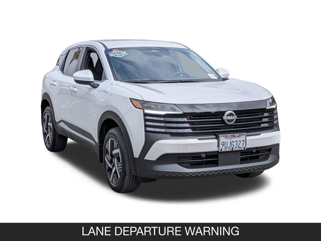 Used 2025 Nissan Kicks SV FWD image 2