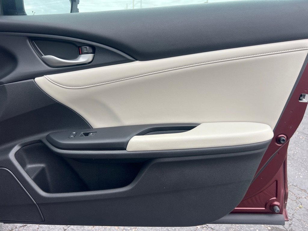 Used 2019 Honda Insight Touring image 19