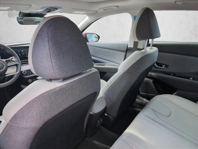 New 2026 Hyundai Elantra Limited image 16