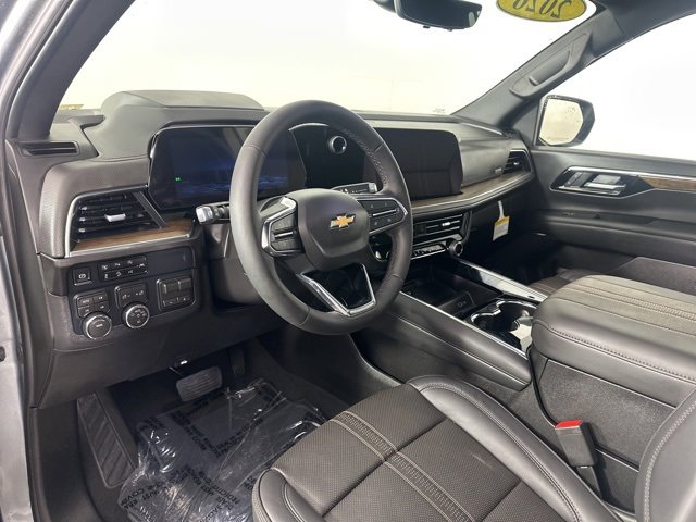 New 2026 Chevrolet Suburban High Country w/ Sun And Tow Package image 18