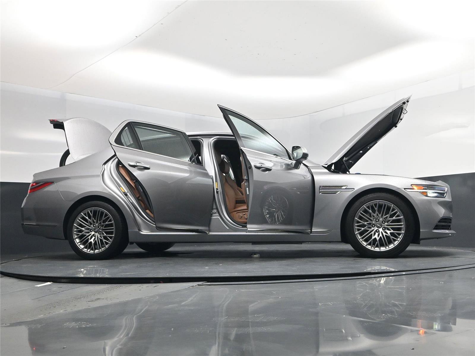 Used 2021 Genesis G90 3.3T Premium image 39