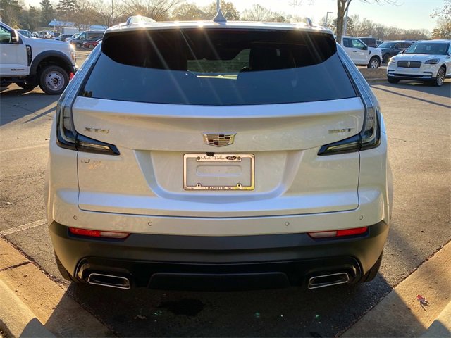 Used 2021 Cadillac XT4 Sport w/ Cold Weather Package image 32