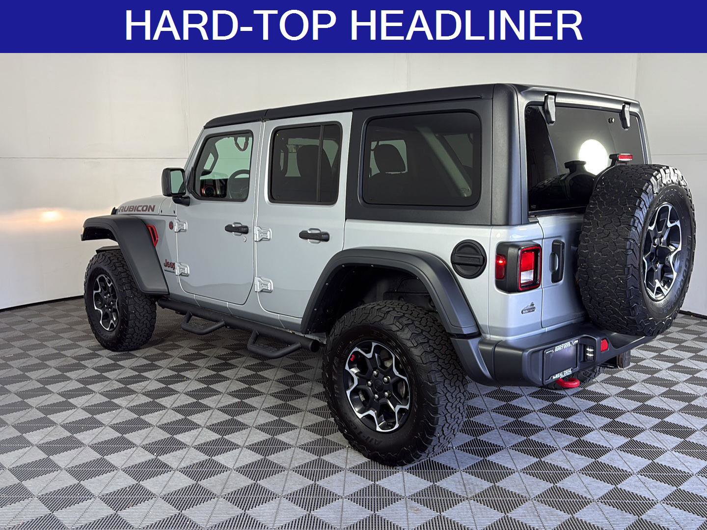 Used 2023 Jeep Wrangler Unlimited Rubicon AWD/4WD image 7