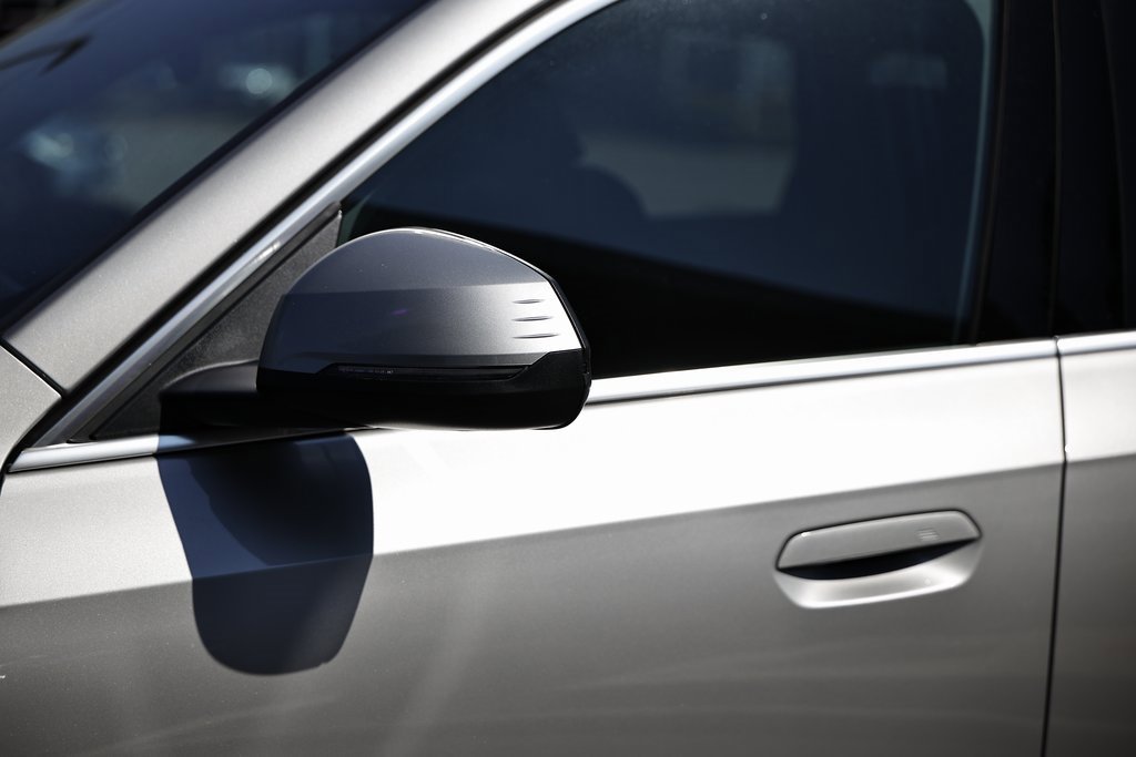 New 2026 BMW X1 xDrive28i w/ Convenience Package image 10