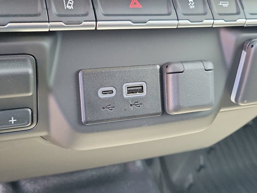 New 2026 Chevrolet Silverado 3500 W/T w/ WT Convenience Package RWD image 8