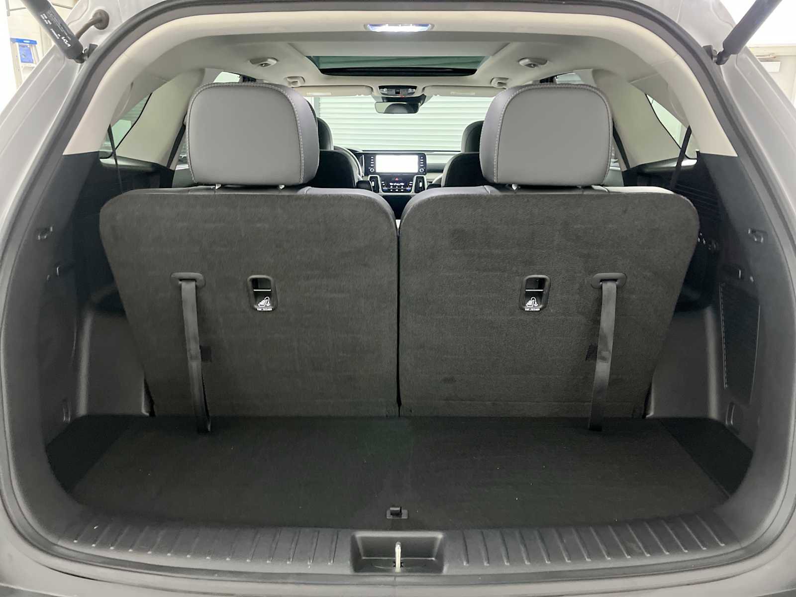 Used 2023 Kia Sorento SX Prestige image 27