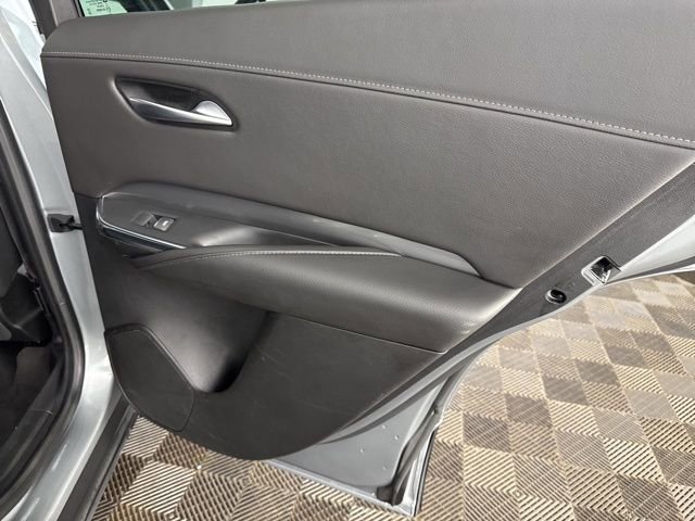 Used 2024 Cadillac XT4 Premium Luxury image 24