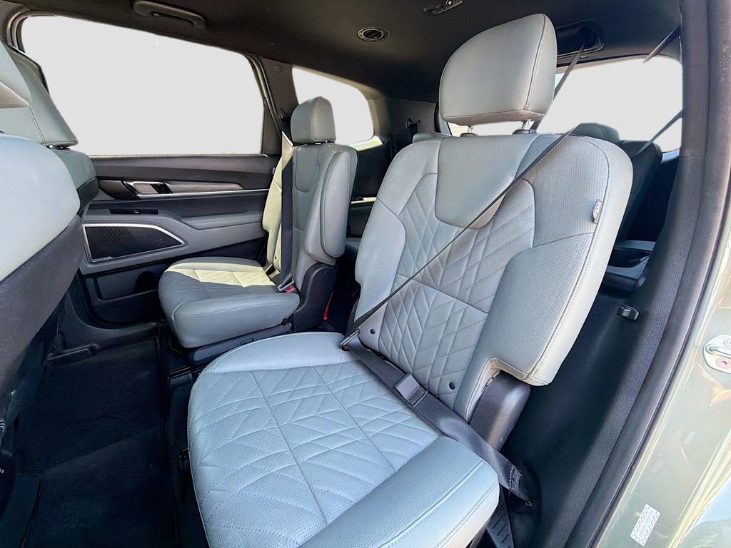 Used 2023 Kia Telluride EX X-Line AWD/4WD image 26