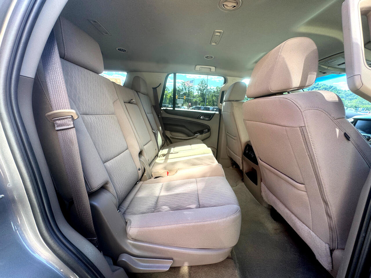 Used 2018 Chevrolet Tahoe LS w/ All-Season Package image 18