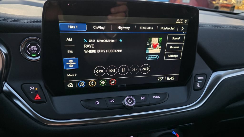 New 2026 Chevrolet Blazer LT w/ Convenience Package FWD image 20