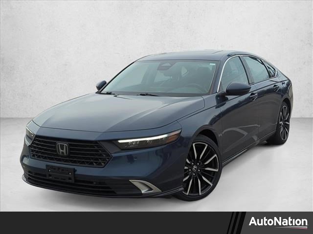 Used 2023 Honda Accord Touring image 1
