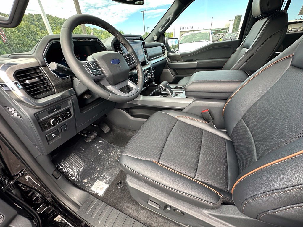 New 2026 Ford F150 Lariat w/ Equipment Group 501A Mid AWD/4WD image 18