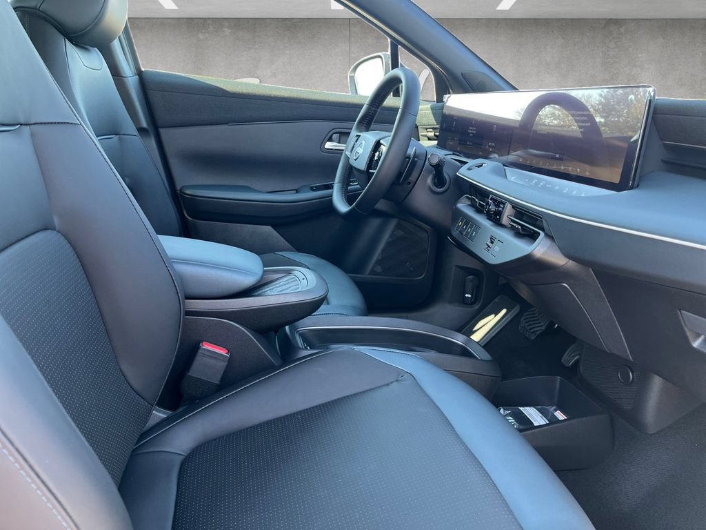 New 2026 Nissan Leaf SV+ w/ Floor Mat Package (SV+) FWD image 25