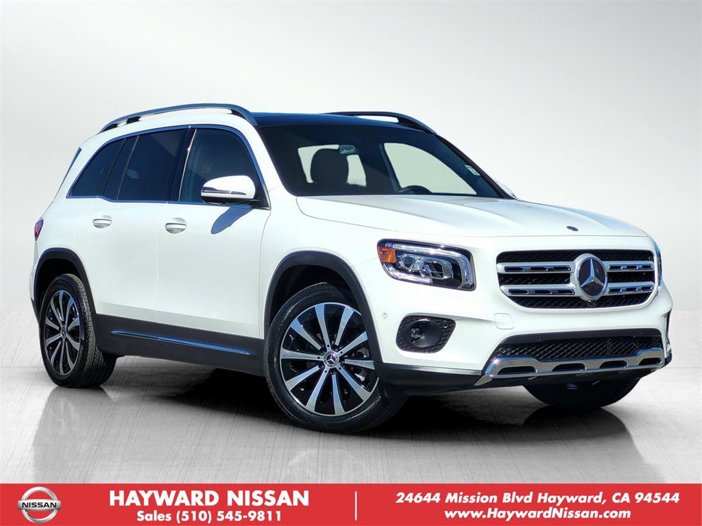 Used 2021 Mercedes-Benz GLB 250 4MATIC w/ Premium Package