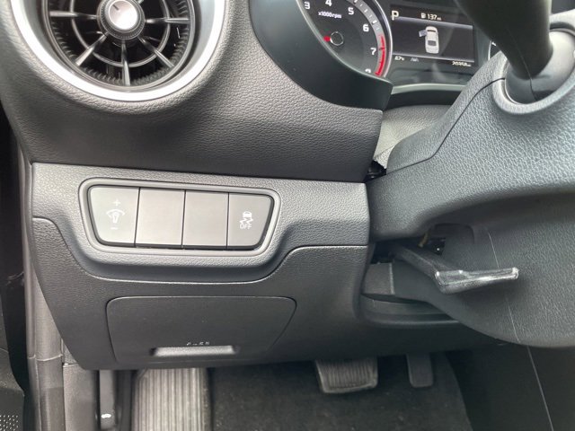 Certified 2023 Kia Forte LXS image 23