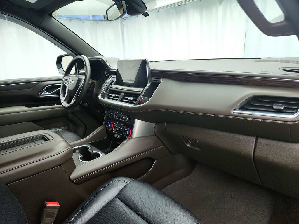 Used 2021 Chevrolet Suburban LS image 27