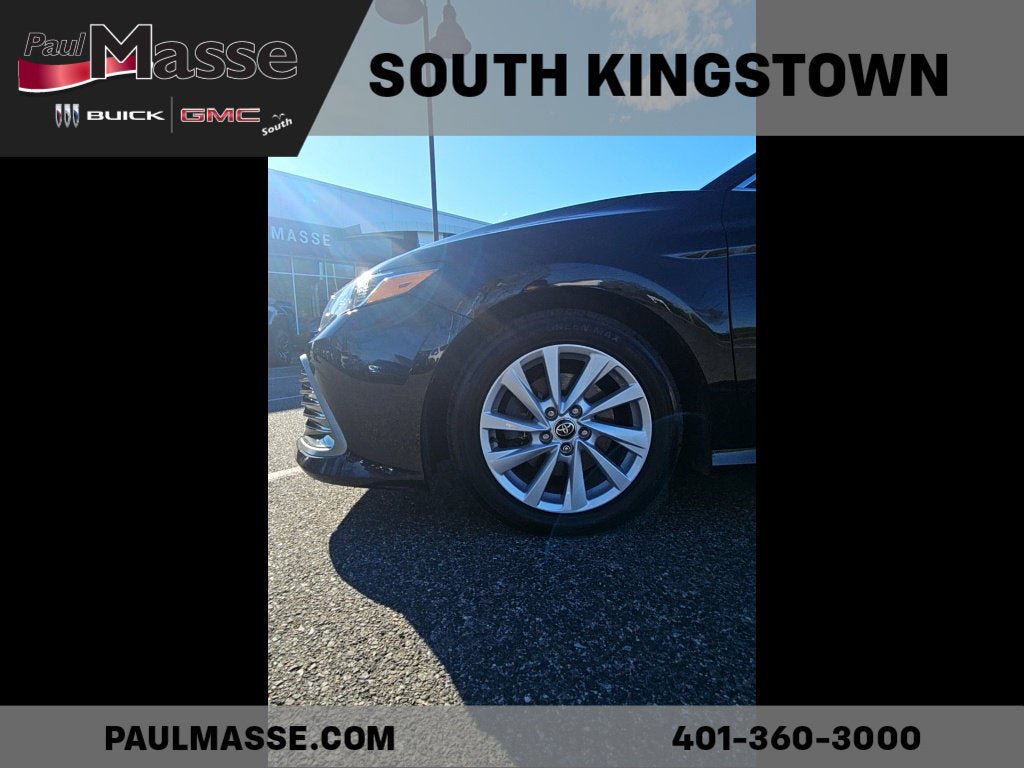 Used 2021 Toyota Camry LE FWD image 11