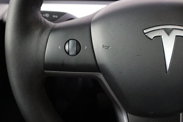 Used 2024 Tesla Model Y Long Range RWD image 15