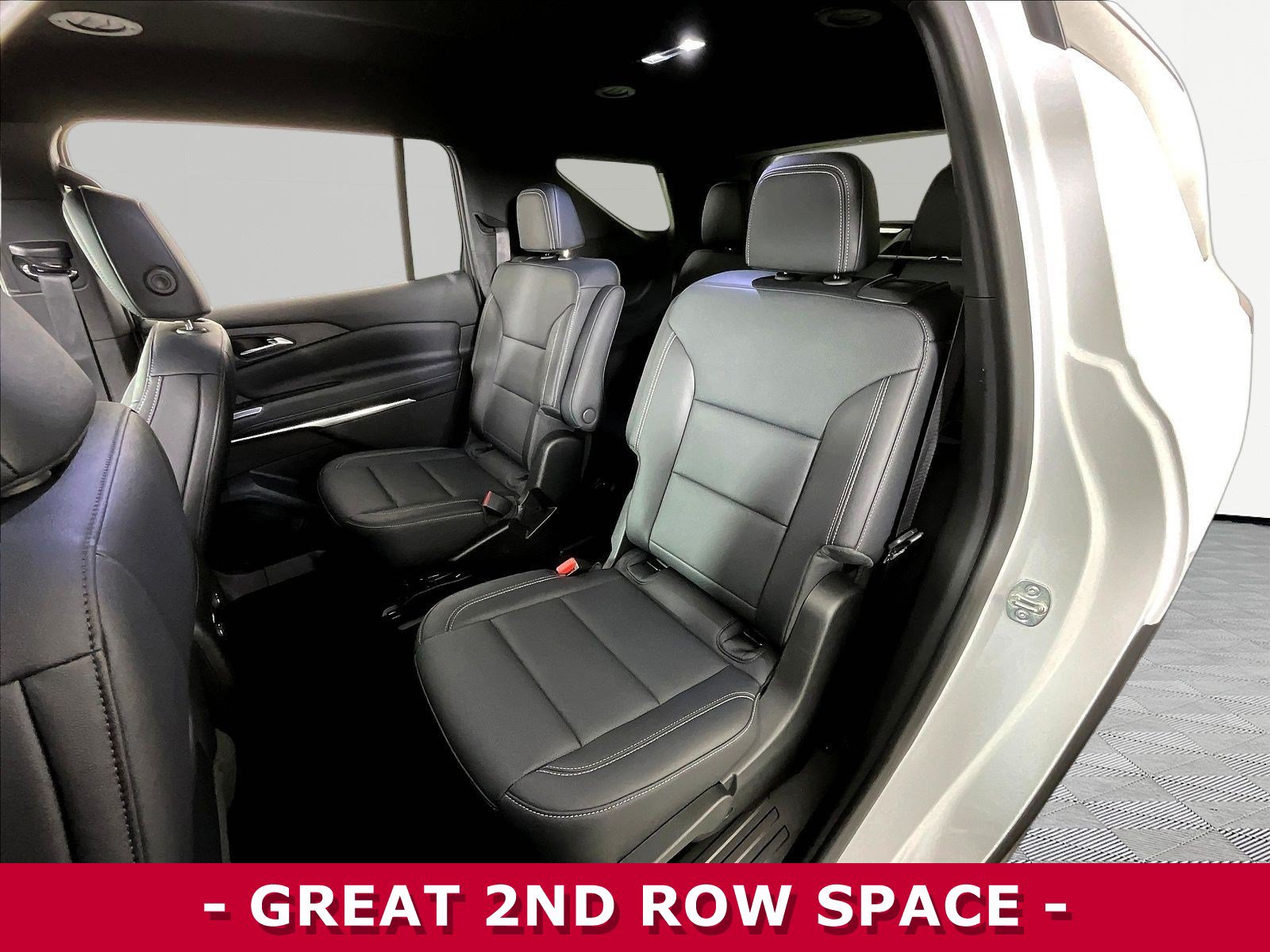 Used 2026 Chevrolet Traverse LT AWD/4WD image 22