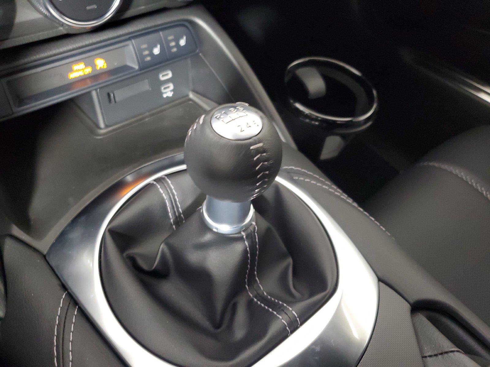 New 2026 MAZDA MX-5 Miata Grand Touring RWD image 25